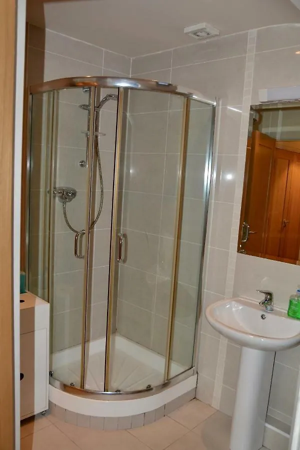 Apartment 3, Oakleigh House, Donnybrook Hill, Douglas Cork 0*,