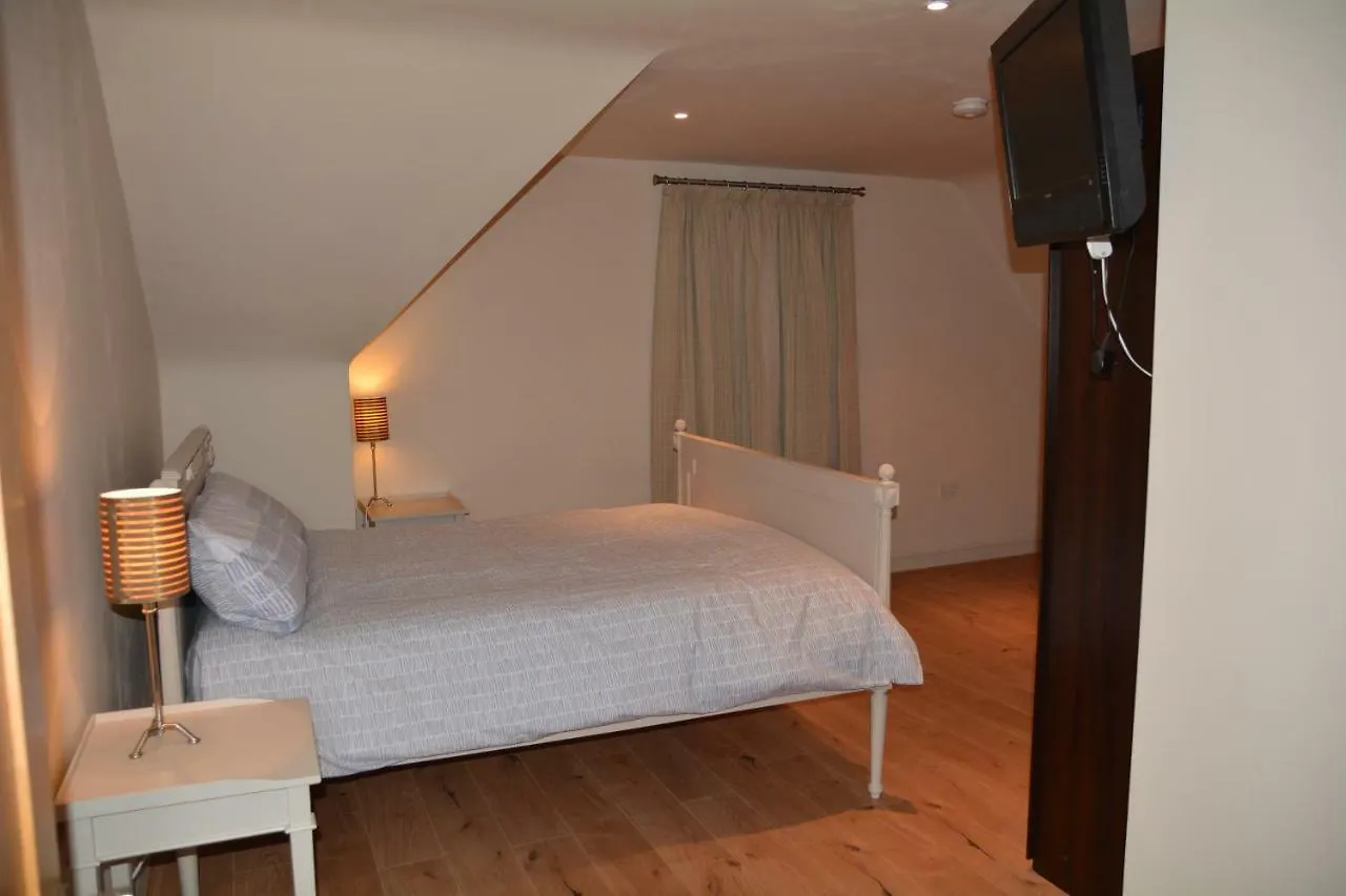Apartment 3, Oakleigh House, Donnybrook Hill, Douglas Cork
